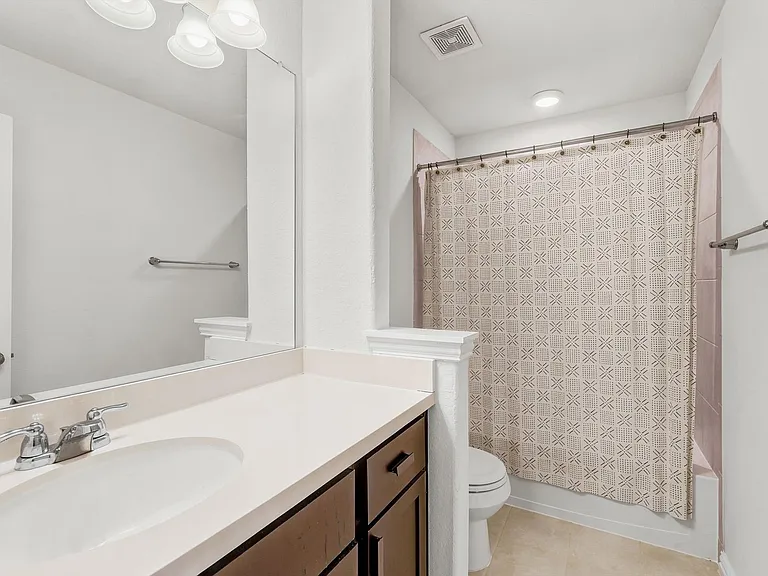 2046 Flametree Ave — Photo 23