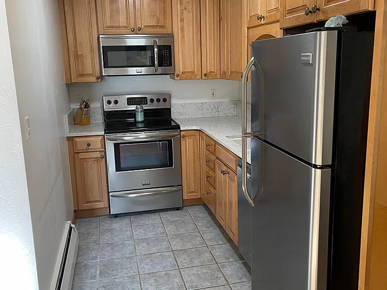 4073 Spruce Way #28 — Photo 20