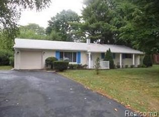 40570 Rock Hill Ln, Novi, MI 48375