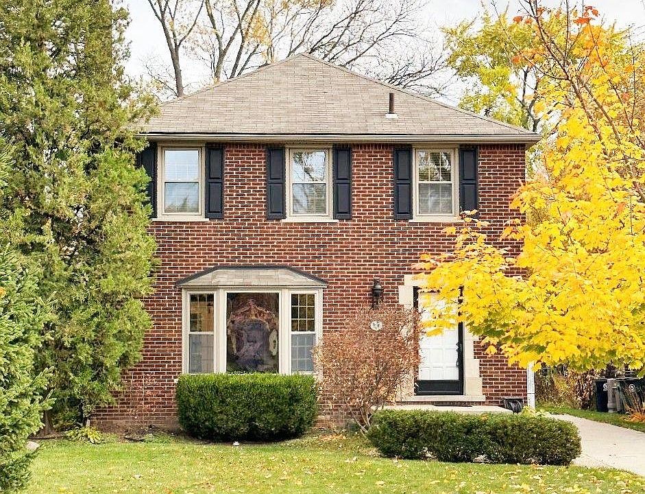 1st image of 2106 Elmhurst Ave