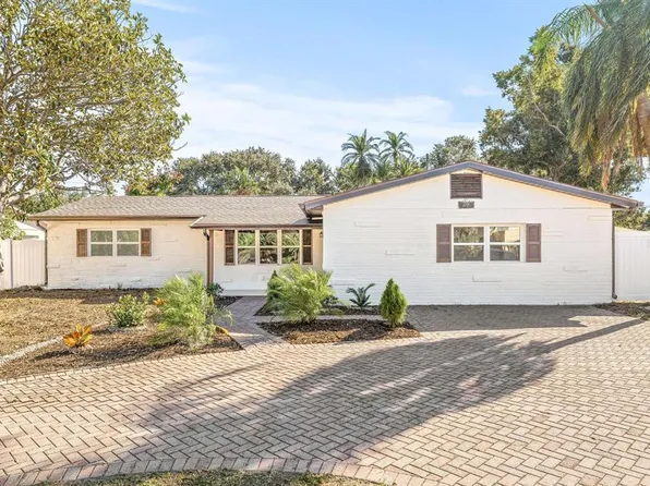 7784 22nd Ave N, Saint Petersburg, FL 33710