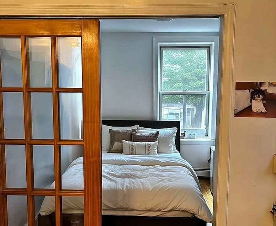 2nd image of 90 Rivington St APT 3A