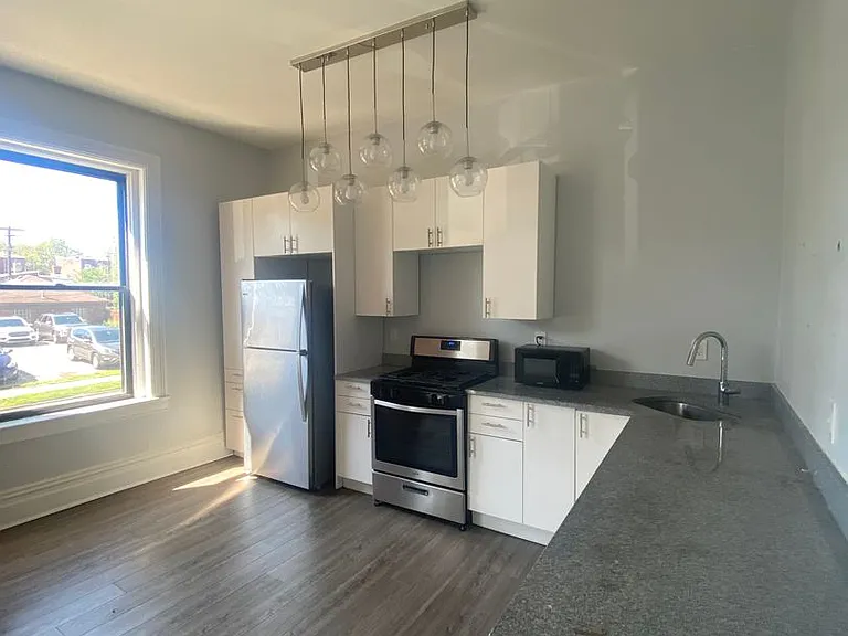 4901 Friendship Ave. — Photo 57