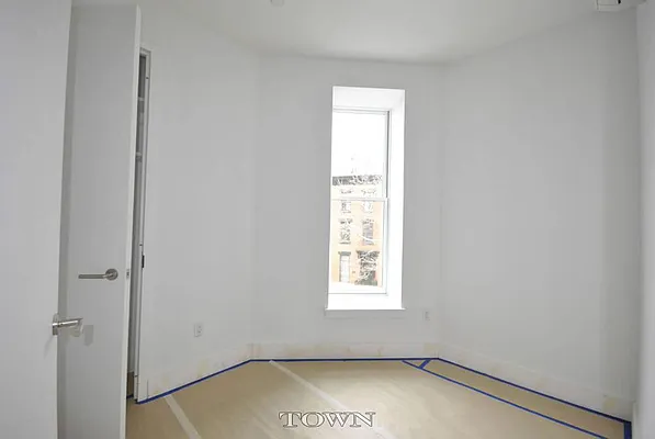 Rented by Town Residential | media 33