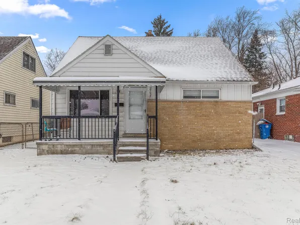 29028 Hazelwood St, Inkster, MI 48141