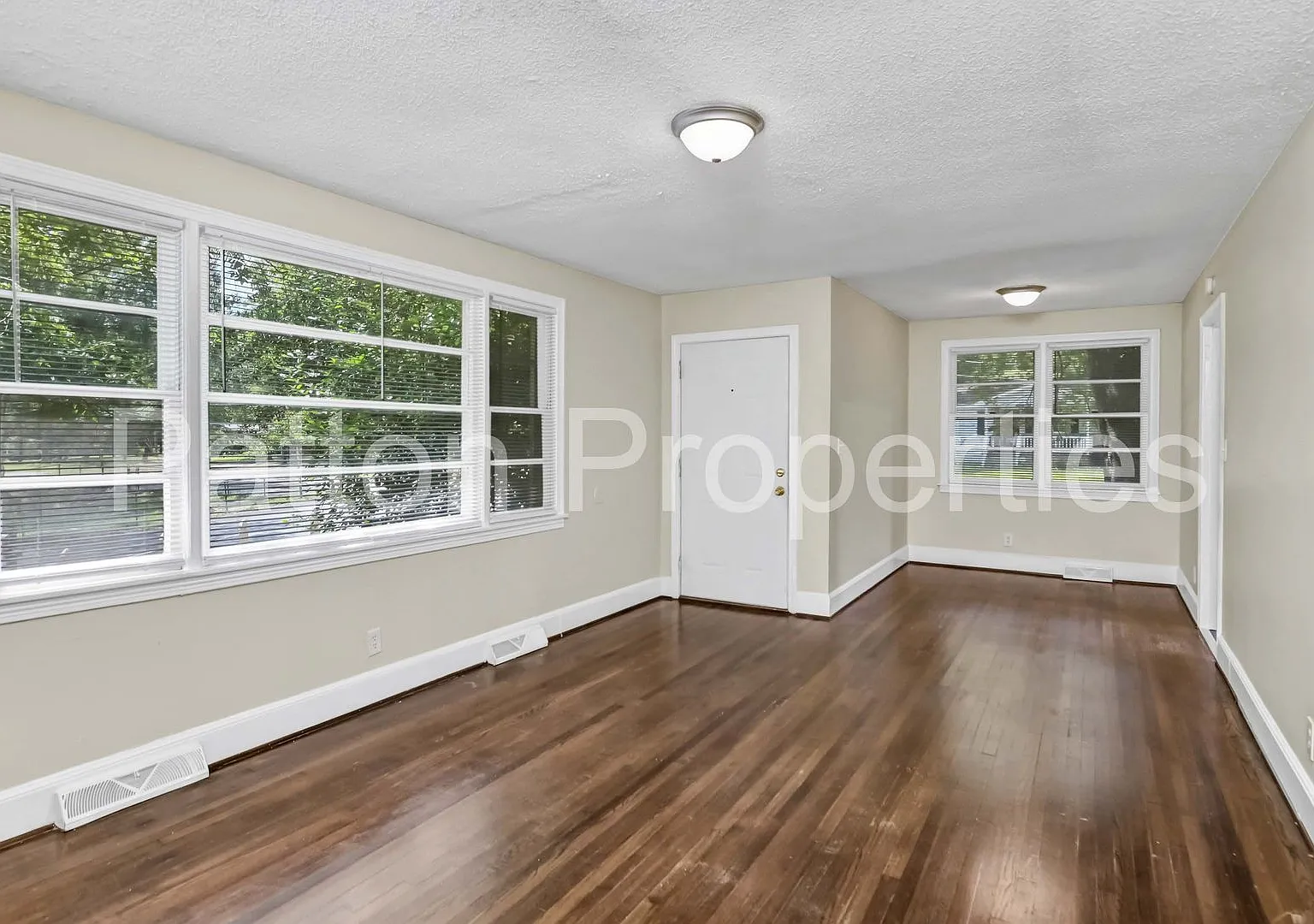 Rosewood Home — Photo 4