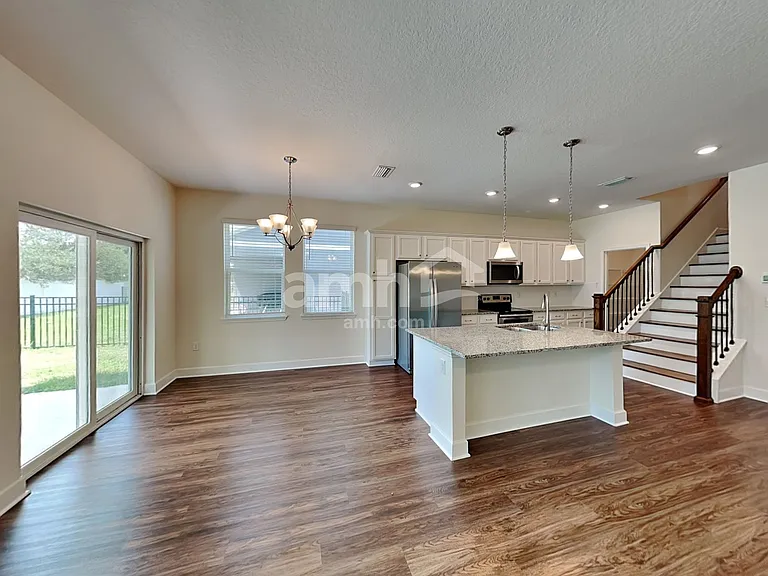 413 Pine Terrace Dr — Photo 5
