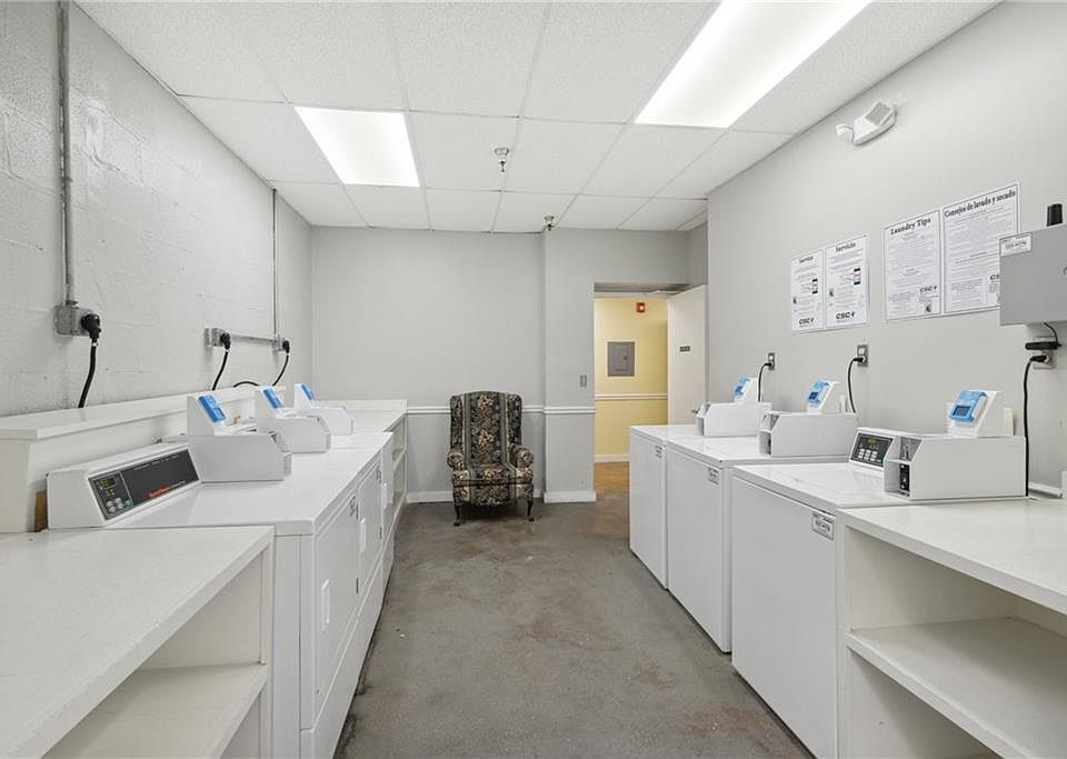 1224 Saint Charles Ave New Orleans, LA, 70130 Apartments for Rent Zillow