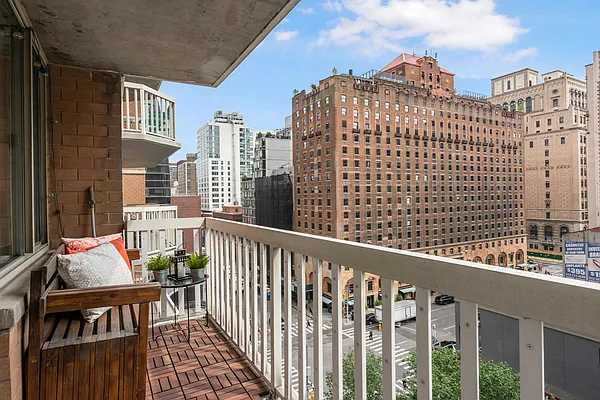 Rented by Owner | media 9