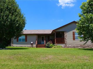 419 Maple Dr, Pottsboro, TX 75076