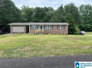 713 Goldenrod Dr, Gardendale, AL 35071