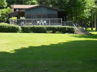 212 Burtis Point Rd, Auburn, NY 13021