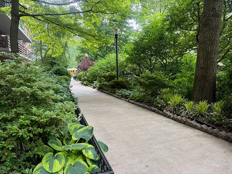 400 Central Park W #5K — Photo 14