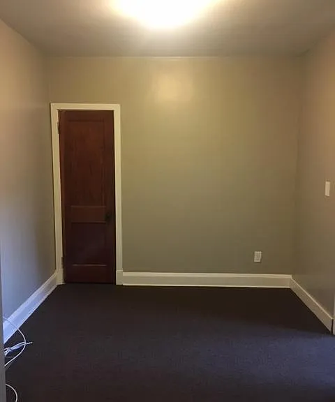 Bedroom for rent on 2nd level - rented
Note: this room has a closet; it does not have a window