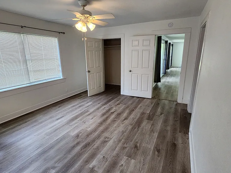 S Magnolia Dr — Photo 9