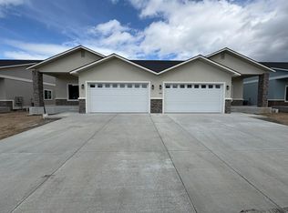 9005 Nafizah Way #2, Yakima, WA 98908