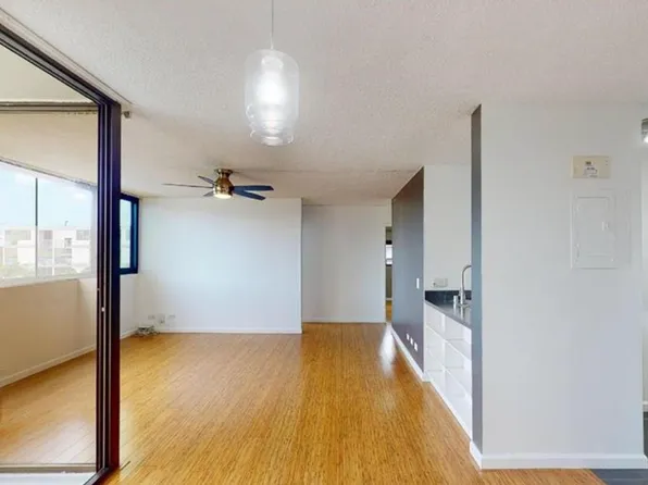 1571 Piikoi St APT 205, Honolulu, HI 96822
