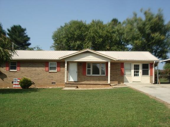 2nd image of 127 Meadowbrook Dr