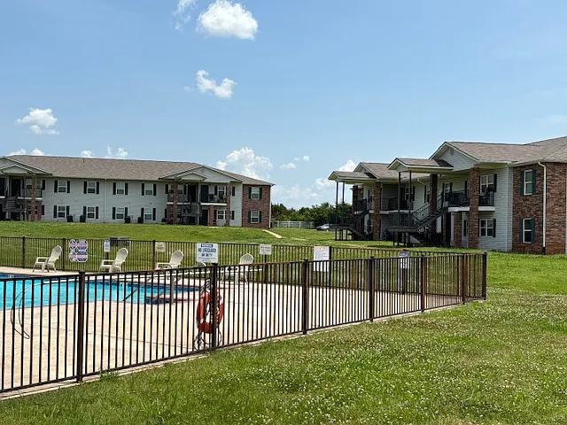 Ashford Place Apartments — Photo 12