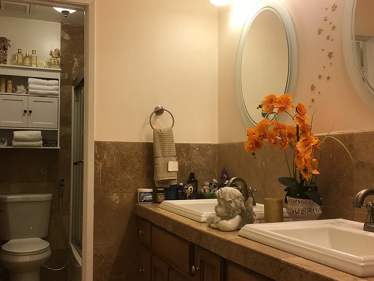19451 Sherman Way #506 — Photo 6