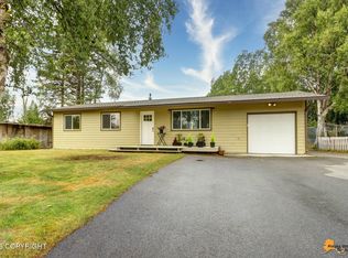 9480 Jade St, Anchorage, AK 99502