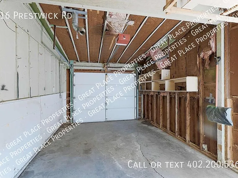 316 Prestwick Rd — Photo 26