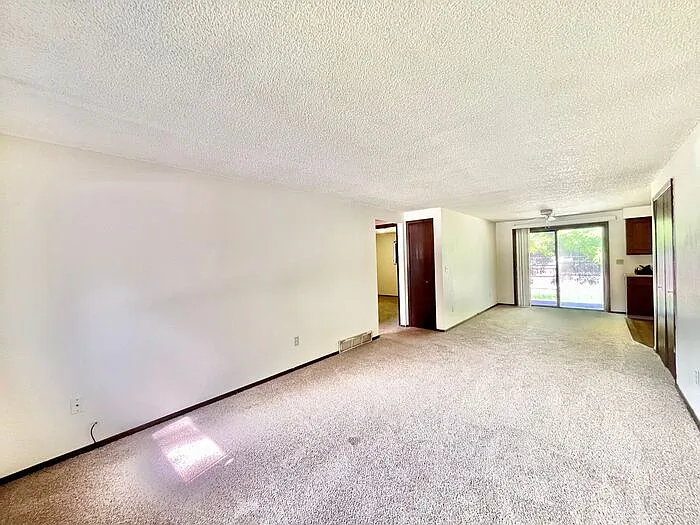 Building Photo - 3144 White Elm Ct