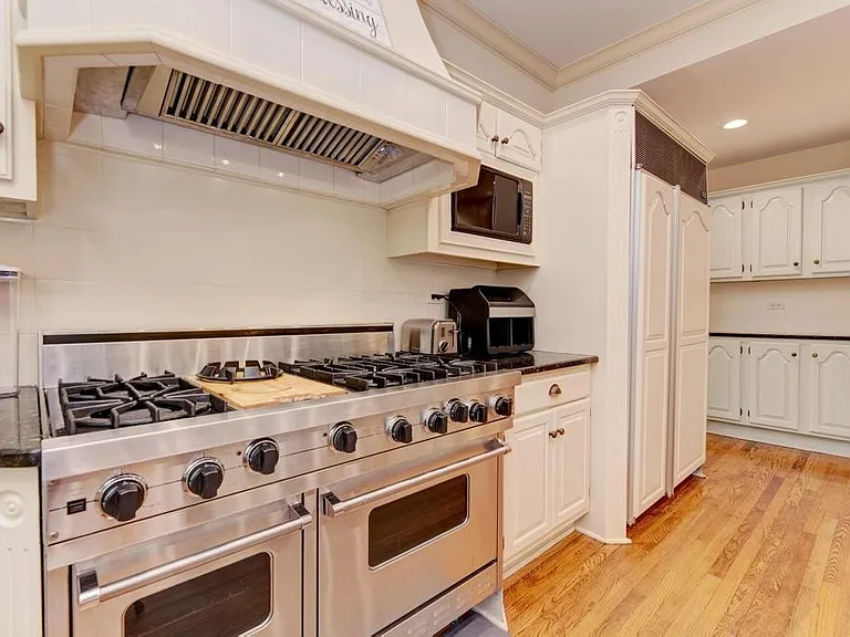 1499 Sheridan Rd — Photo 19