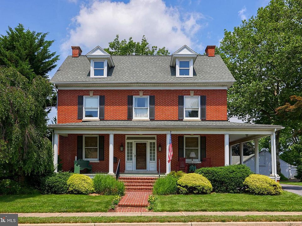 1st image of 1725 State St