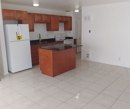 3rd image of 5161-5181 NE 18th Ave #5181-3