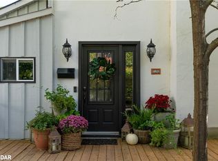 190 Shanty Bay Rd, Barrie, ON L4M1E4