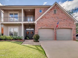 9 Autumn Hill Cv, Jackson, MS 39211