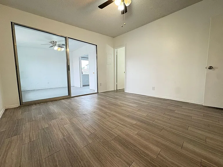 10316 Ashwood Dr — Photo 31