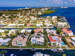 570 Chipping Ln, Longboat Key, FL 34228