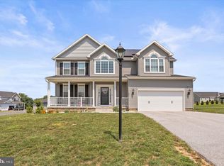 101 Granbury Xing #129, Hanover, PA 17331