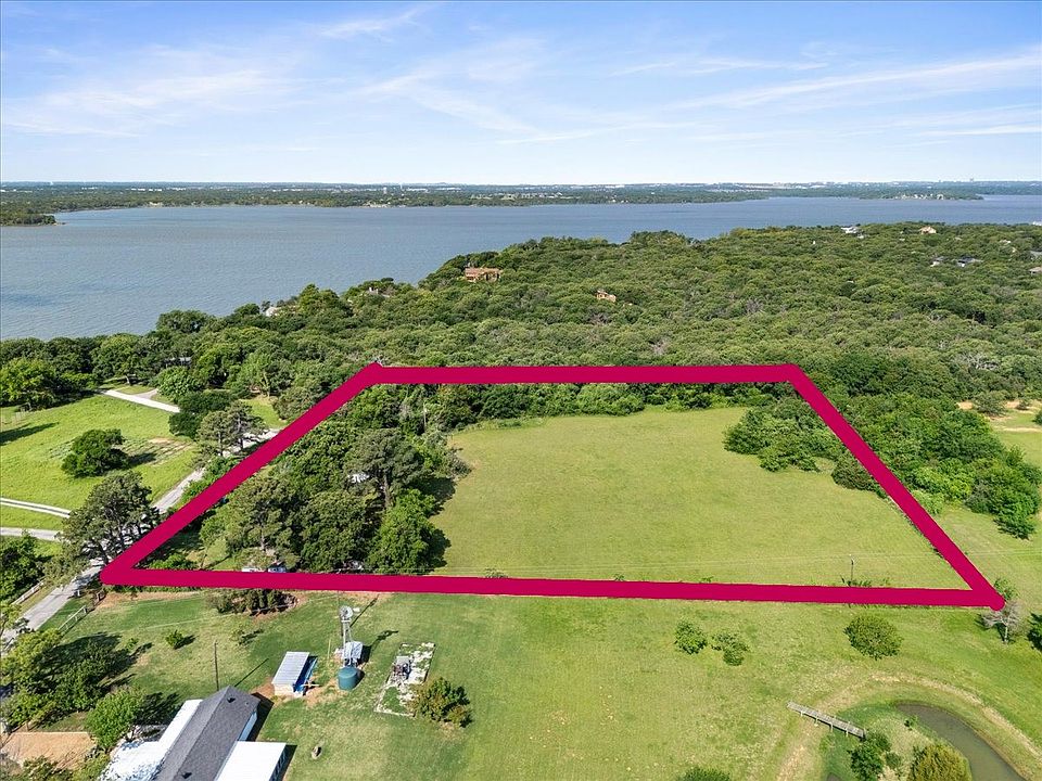 1st image of 800 Fox Hollow Ln