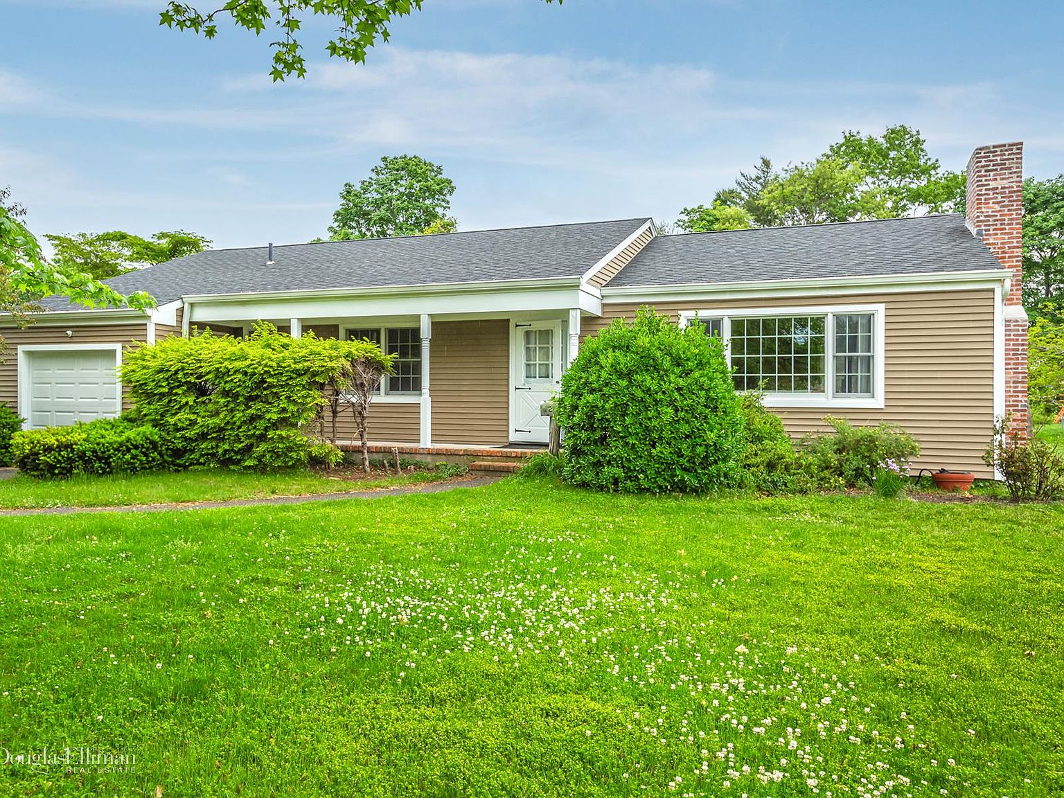 263 Sunrise Ave, Sayville, NY 11782 Zillow