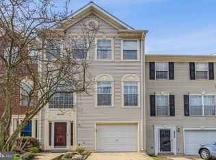 8350 Jovin Cir, Springfield, VA 22153