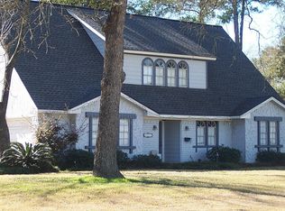 6423 Fairwood Dr, Houston, TX 77088