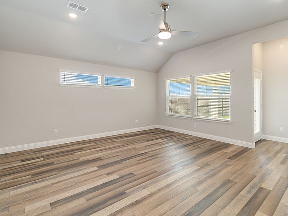 03_McKinney Representative Photo