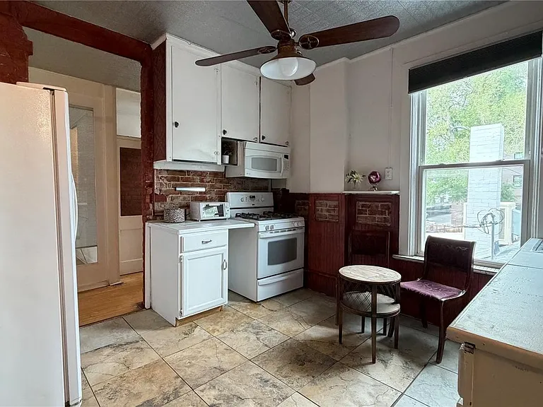 123 S Pennsylvania St #3 — Photo 8