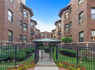 531 W Addison St APT 1S, Chicago, IL 60613