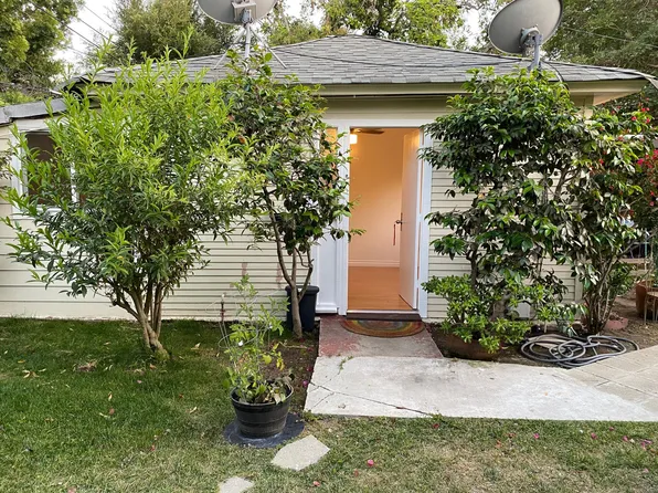 1348 N Spaulding Ave, Los Angeles, CA 90046