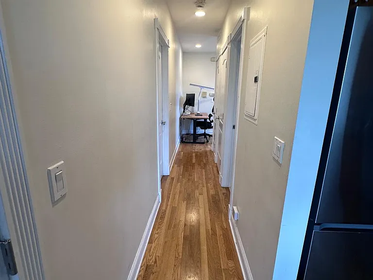 1728 N Wilmot Ave #3E — Photo 7