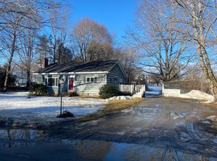 36 Back Meadow Rd, Damariscotta, ME 04543