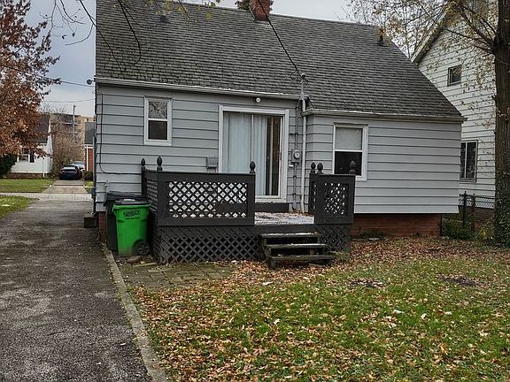 5th image of 1491 E 195th St