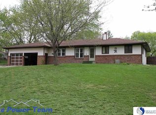 323 Pine St, Pleasant Dale, NE 68423
