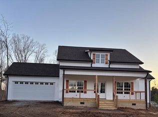 198 Ellis Cir, Chatsworth, GA 30705