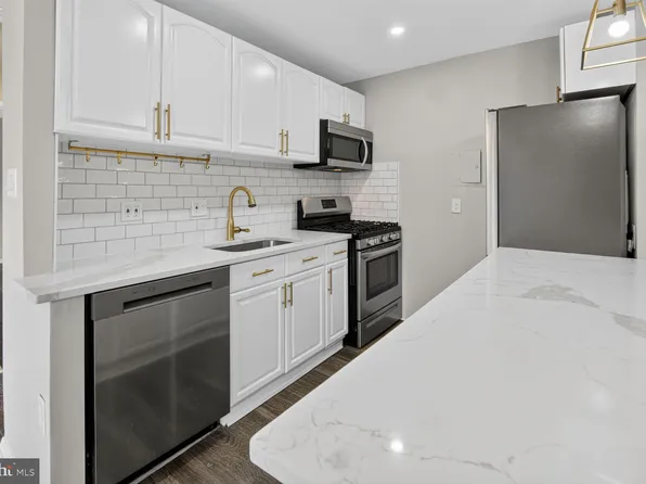12207 Braxfield Ct #56, Rockville, MD 20852
