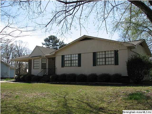 2nd image of 1948 Walker Dr